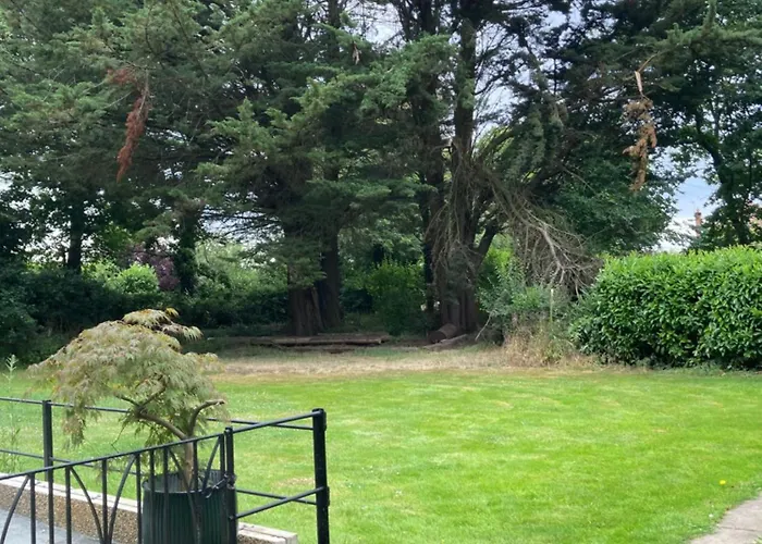 Woodland Retreat, Market Lane, Blundeston, Lowestoft