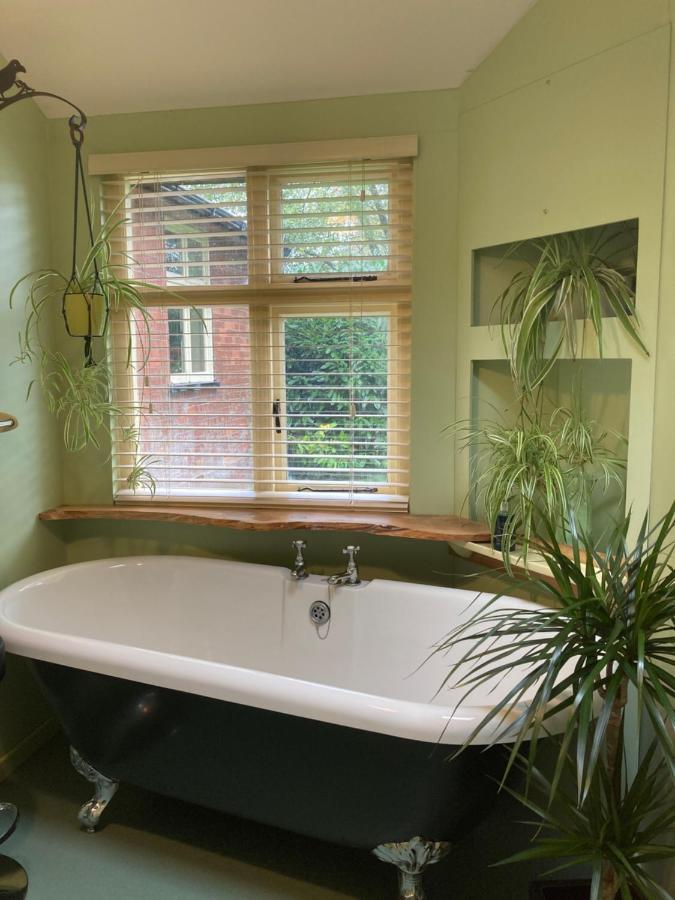 Woodland Retreat, Market Lane, Blundeston, Lowestoft